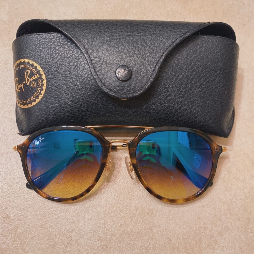 blue flash/ tortoise frame ray bans